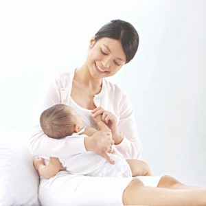 Mẹ ăn gì để lợi sữa, nhưng không bị tăng cân?