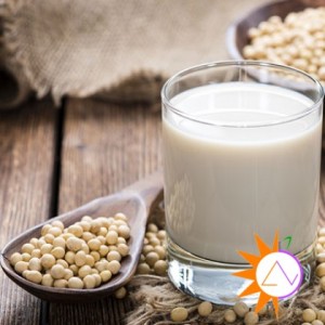 Nên sử dụng sữa bò hay sữa hạt?